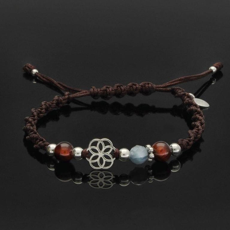 Makramee Armband in Chocolate-Brown mit Blume aus 925 Silber, rotem Tigerauge & silberblauem Kyanit