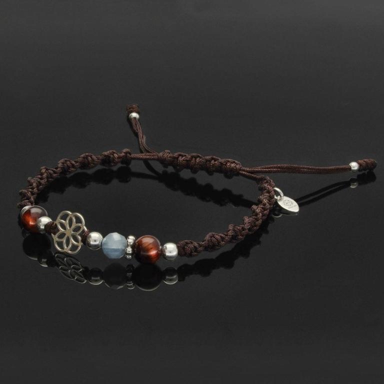 Makramee Armband in Chocolate-Brown mit Blume aus 925 Silber, rotem Tigerauge & silberblauem Kyanit