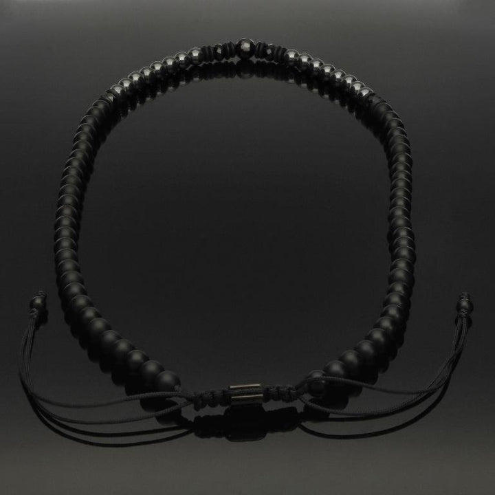 Makramee-Halskette mit facettiertem Spinell, Hämatit &amp; Onyx in 6mm