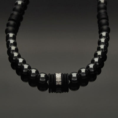 Makramee-Halskette mit Rondell aus 925 Silber in Blattoptik, Hämatit & Onyx in 8mm