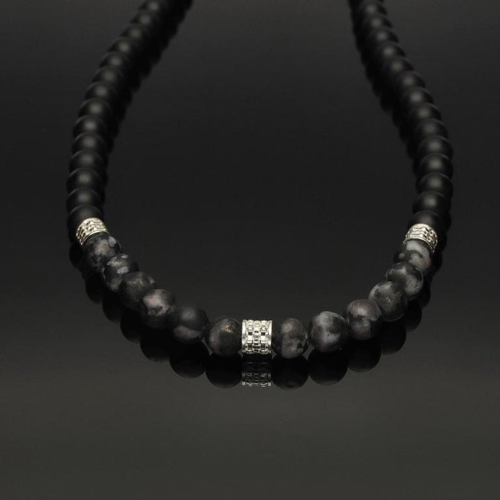 Makramee-Halskette mit 925 Silber, Indigo Gabbro &amp; Onyx in 8mm