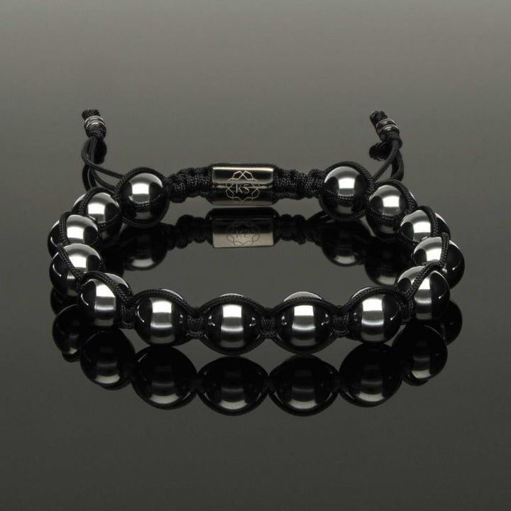 Makramee Armband mit umflochtenem Hämatit in 10mm
