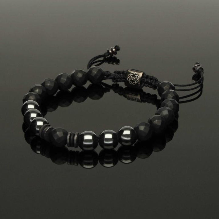 Makramee Armband mit Hämatit &amp; matt facettiertem Onyx in 8mm