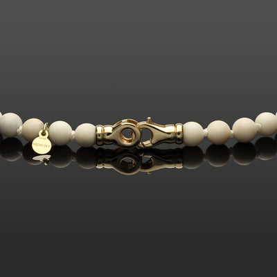Halskette mit weißer Jade, Türkis und 585 Gelbgold in 6mm