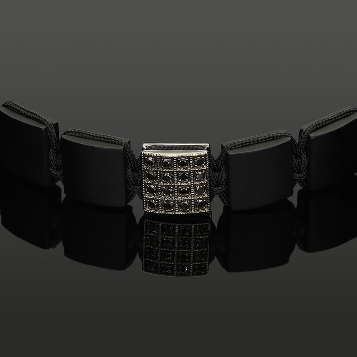 Edelstein-Armband mit 16 schwarzen Diamanten in schwarz rhodiniertem 585 Weißgold &amp; SkyBlock Onyx in 10mm