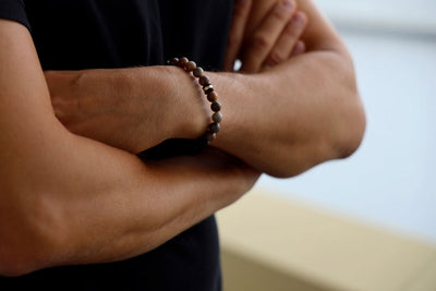 Makramee-Armband aus goldbraunem Mondstein, 585 Gelbgold & Onyx in 8mm