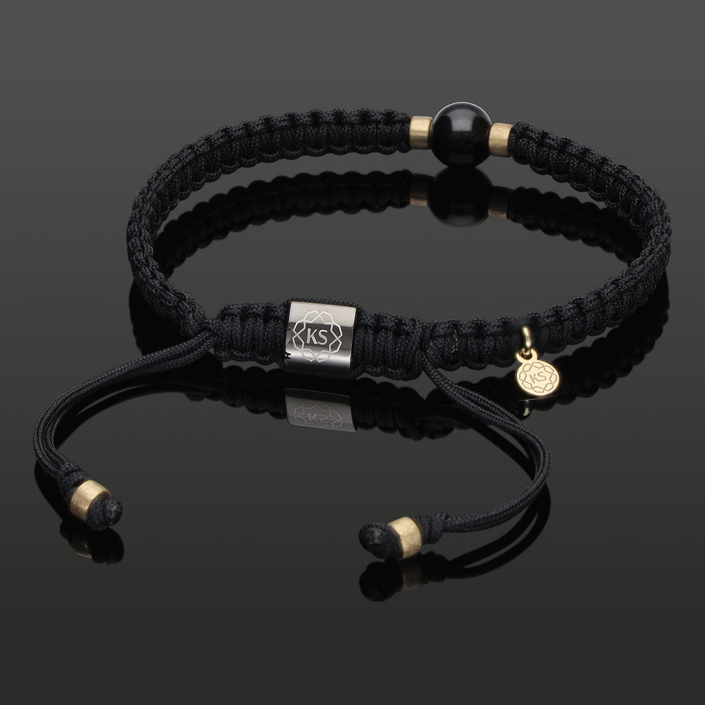 SkyLight Makramee-Armband mit schwarzem Saphir in 8mm, 585 Gelbgold & Perlseide-Knoten in 6mm