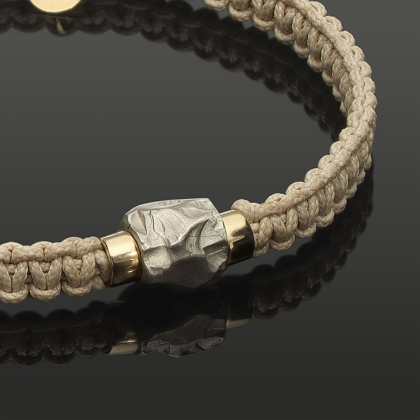 SkyLight Makramee-Armband mit Skyrock in 925 Silber, Rondellen in 585 Gelbgold & Perlseide-Knoten in 4mm