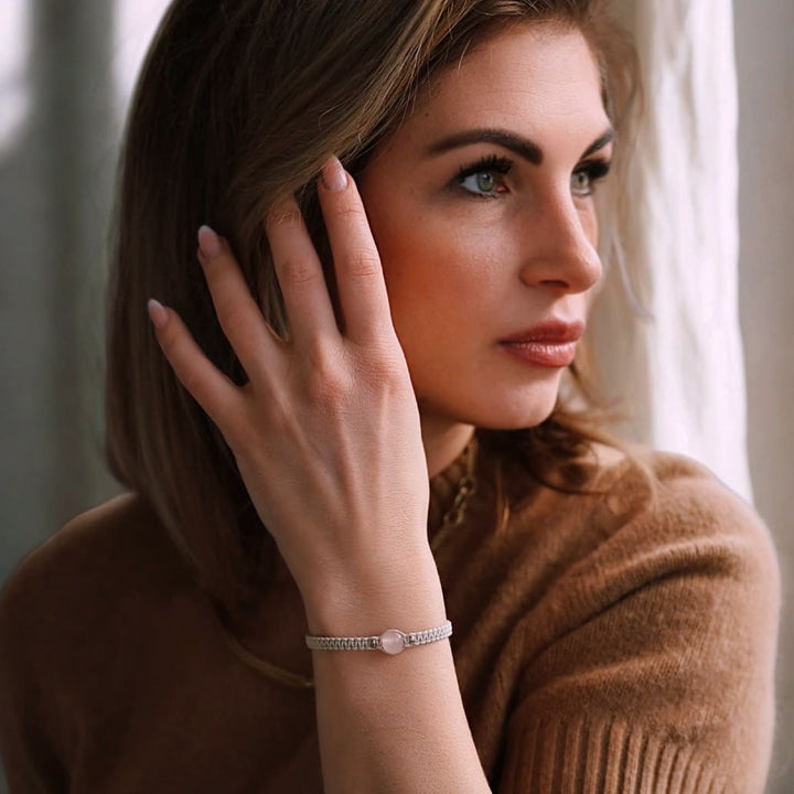 Damen SkyLight Makramee-Armband mit Rosenquarz in 8mm, Rondellen aus 585 Gelbgold &amp; Perlseide-Knoten in 4mm