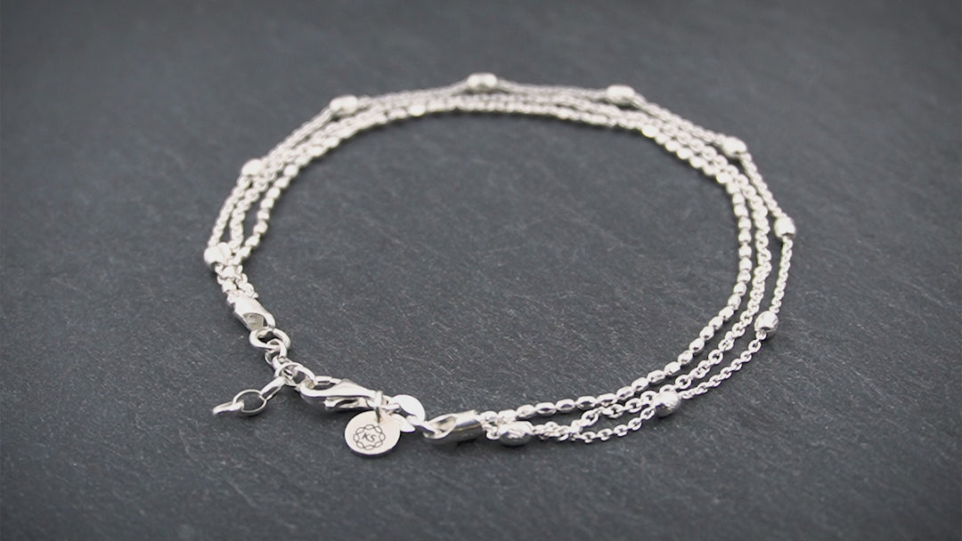 Damen Fußkette aus 925 Silber mit 3 Ketten &amp; ovalen Perlen