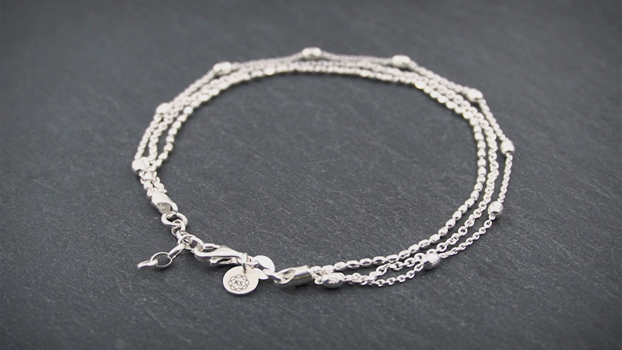 Damen Fußkette aus 925 Silber mit 3 Ketten & ovalen Perlen